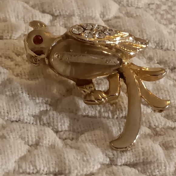 Authentic Jelly Belly Bird Brooch - Picture 2 of 7